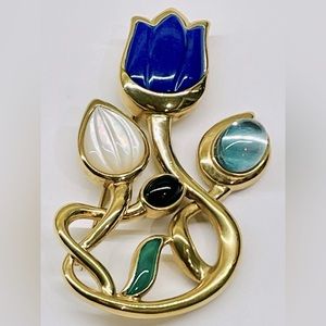 Kai Yin Lo/KYLO designer vintage brooch option to pair with matching earrings